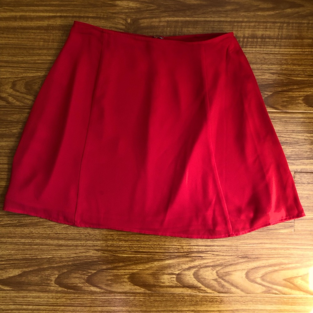 Aritzia Sunday Best Skirt - red
